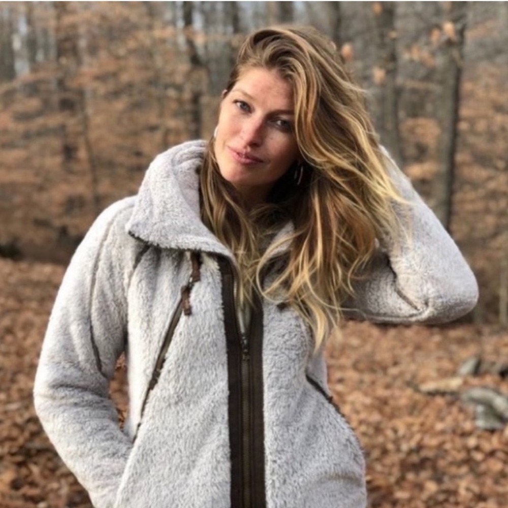 Kuhl Flight Full Zip Hooded Jacket Women‎ Small Gray Fleece Teddy Gorpcore Cozy